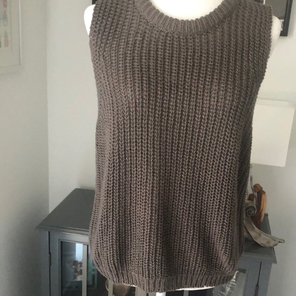 Gentle Fawn - Kitted Sweater Tank- Olive Green- Size M